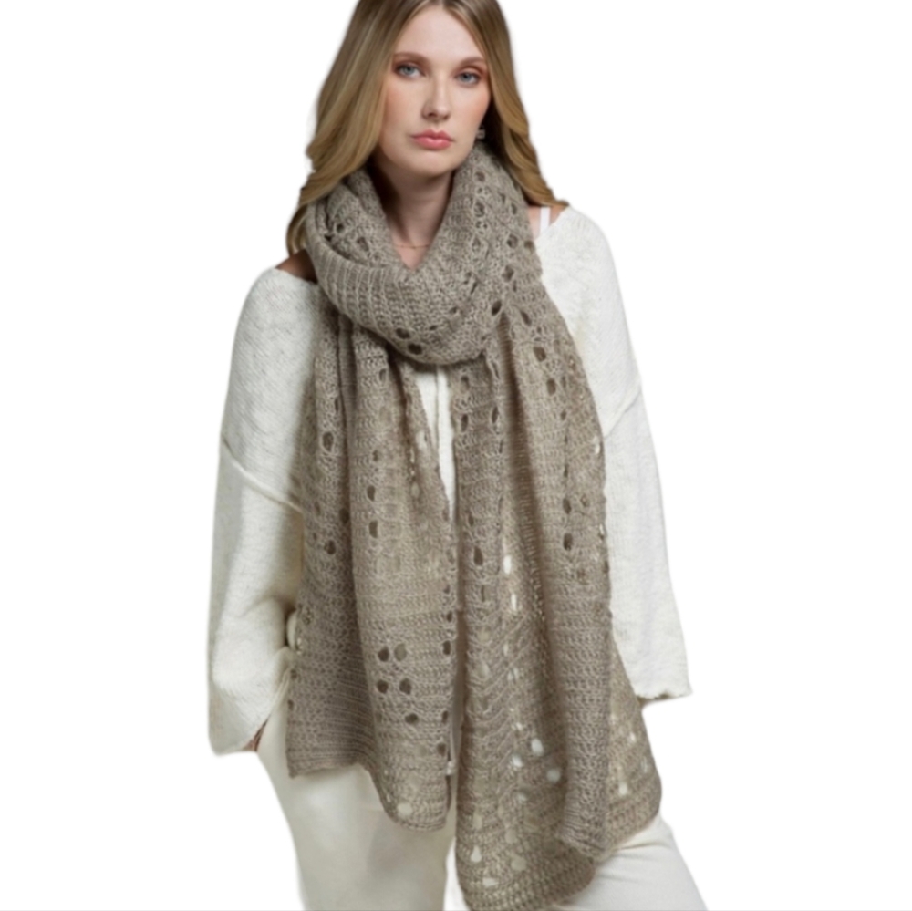 Knit Scarf in Taupe